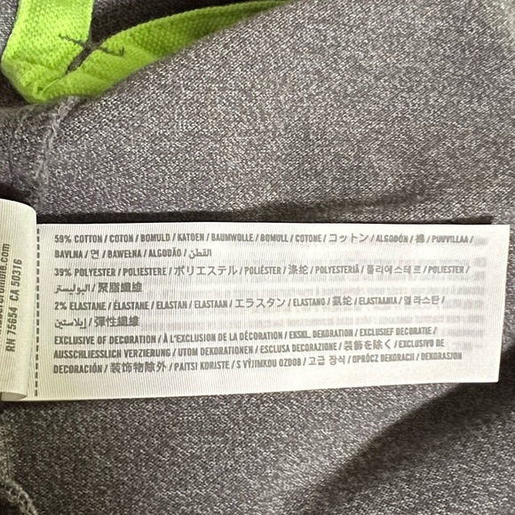 Hollister Men’s Short Sleeve Stretch Gray Polo Collared L11
51225 - Picture 5 of 5